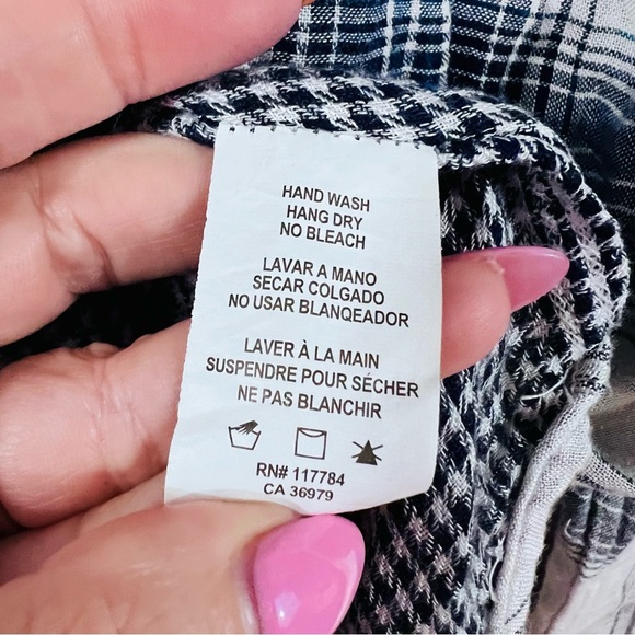 Rails Lennox  Blue and White Plaid Flannel Button Down Long Sleeve Shirt Size S - Picture 7 of 9